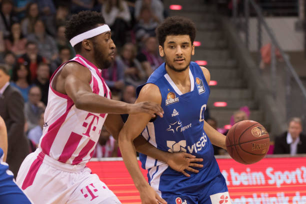 咬竞争对手 咬竞争对手