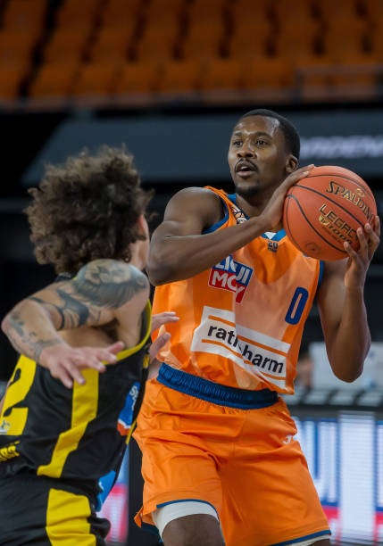 到新援在场 到新援在场