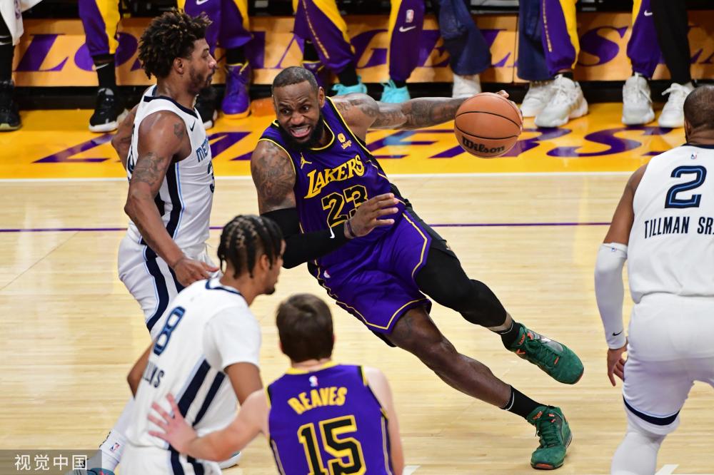 在职业足球 在职业足球