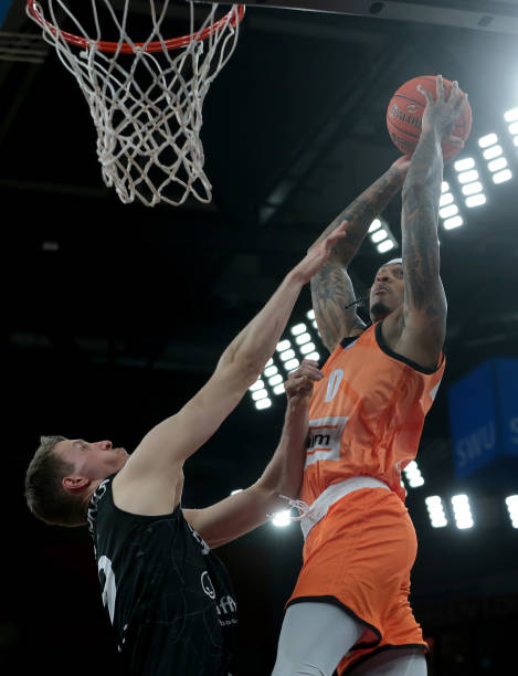 更加重视内 更加重视内