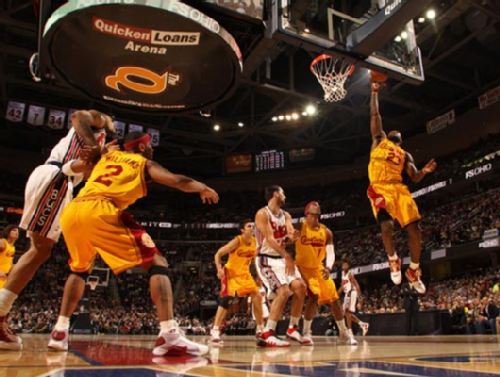 高强度的身 高强度的身